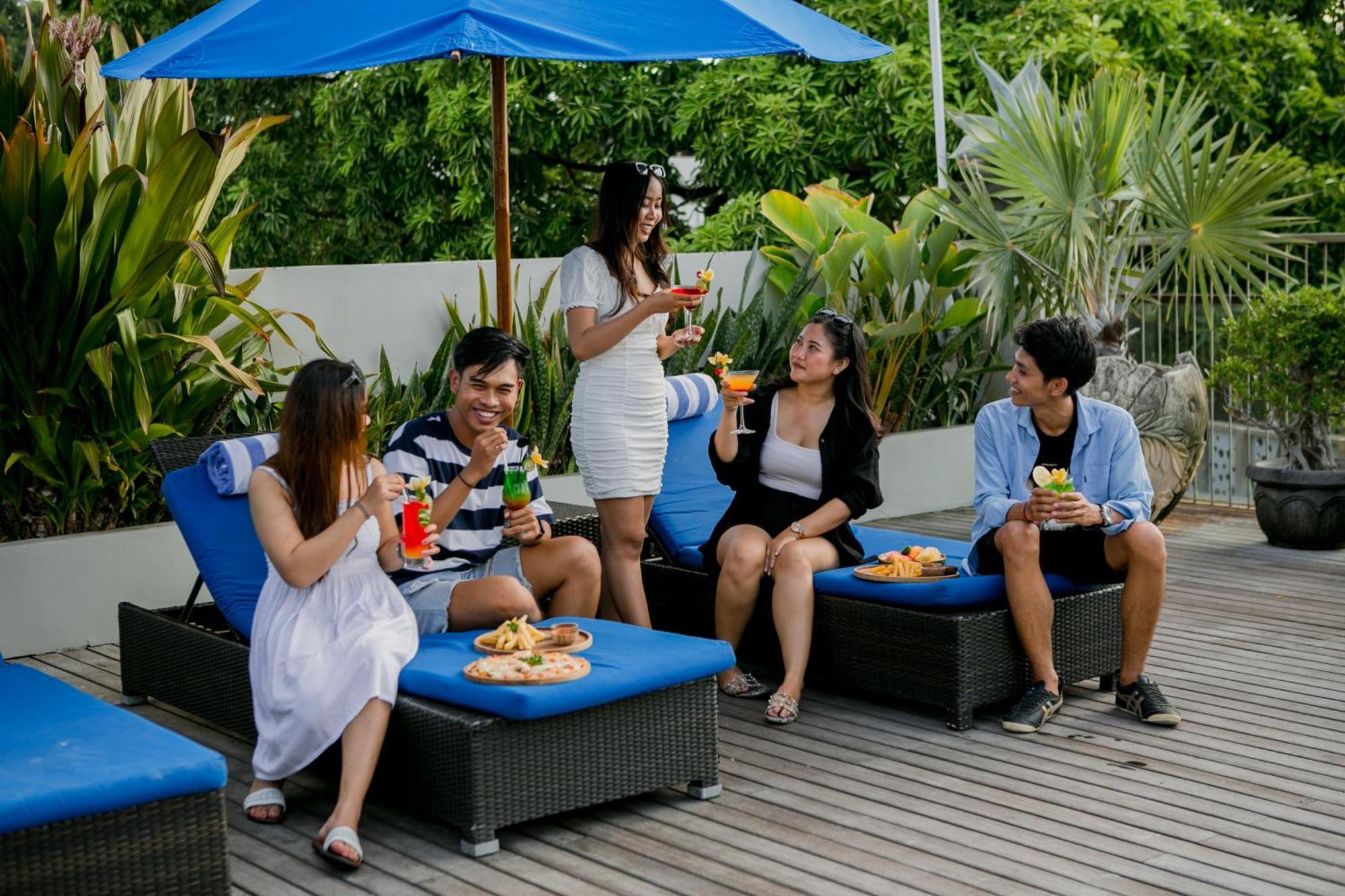J4 Hotels Legian Exteriér fotografie