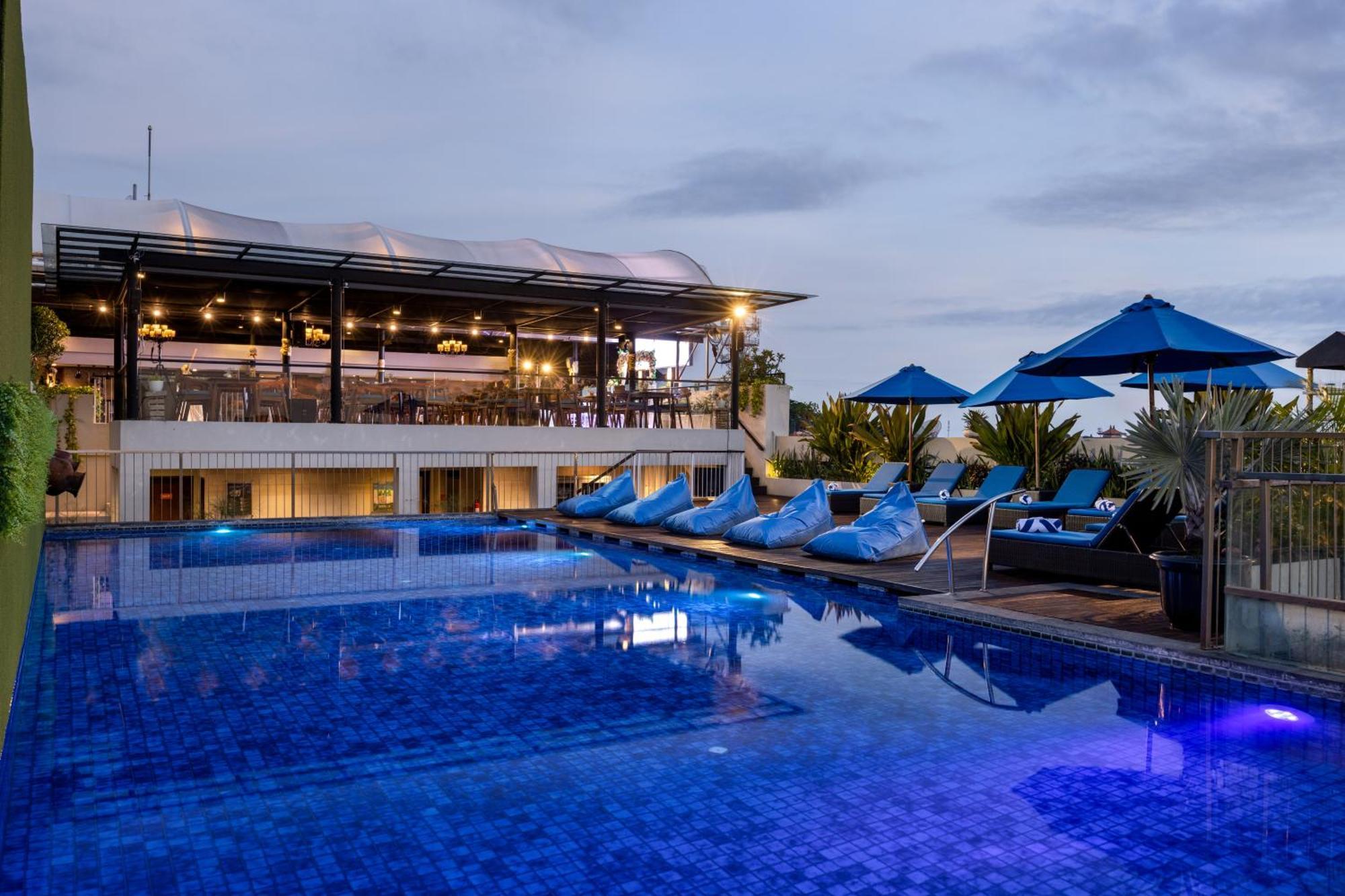 J4 Hotels Legian Exteriér fotografie