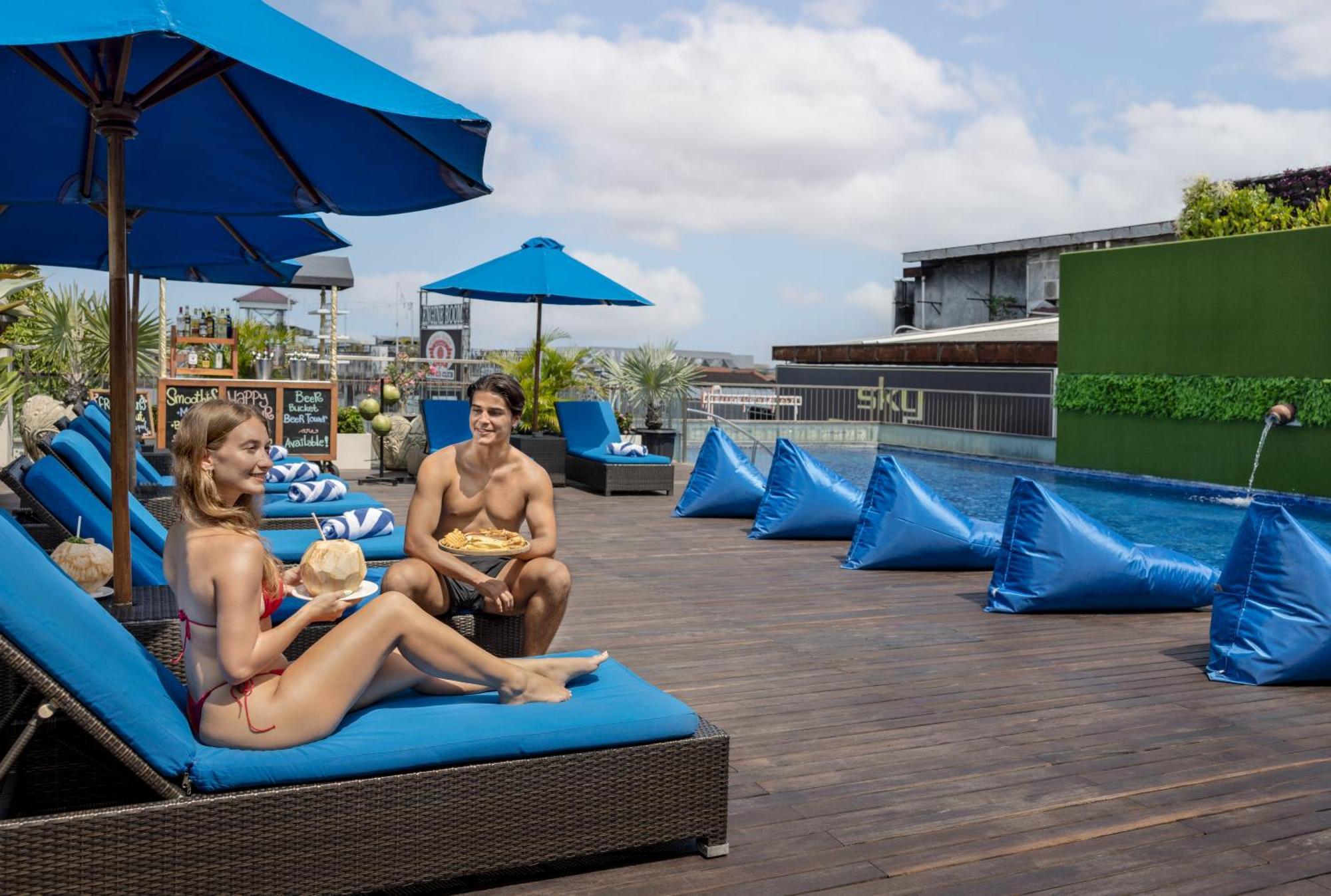 J4 Hotels Legian Exteriér fotografie
