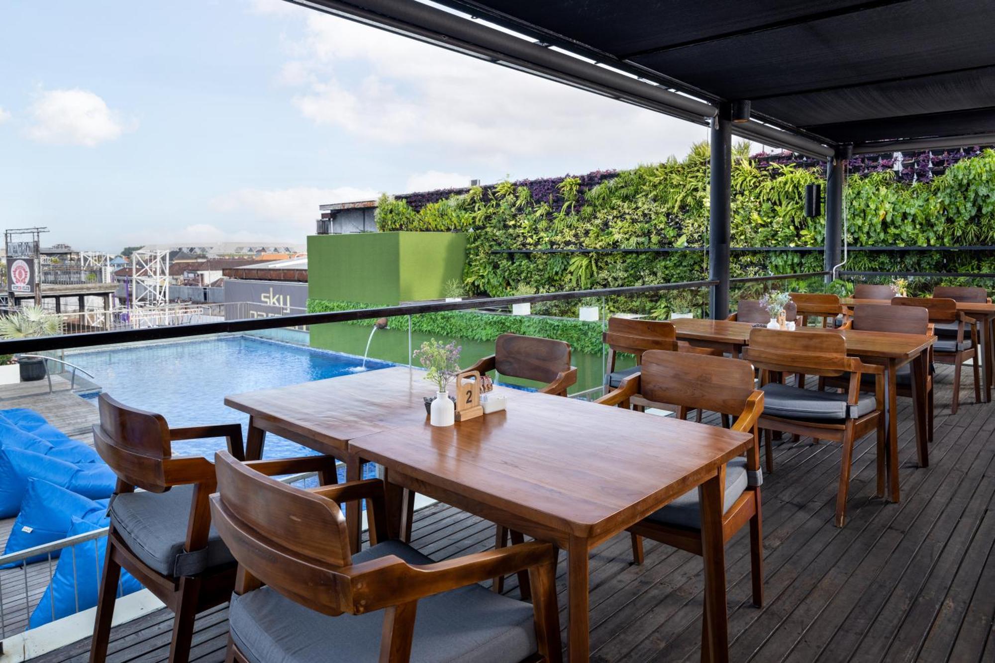 J4 Hotels Legian Exteriér fotografie